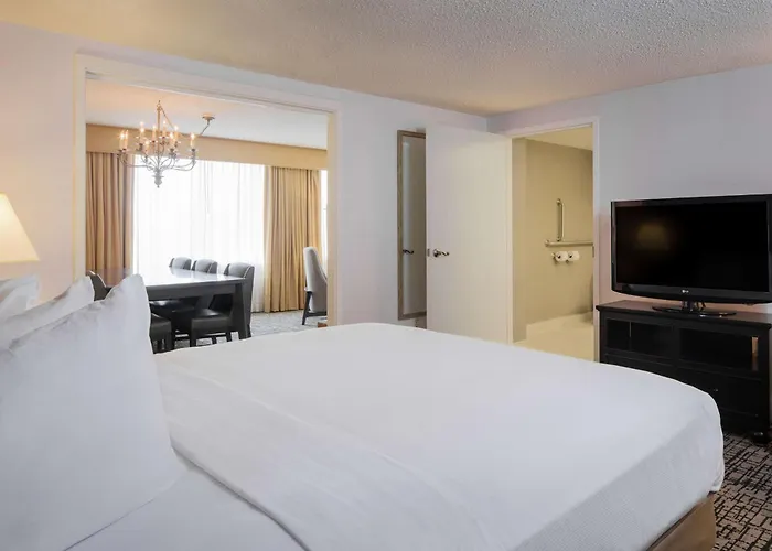 Doubletree By Hilton Hotel Syracuse