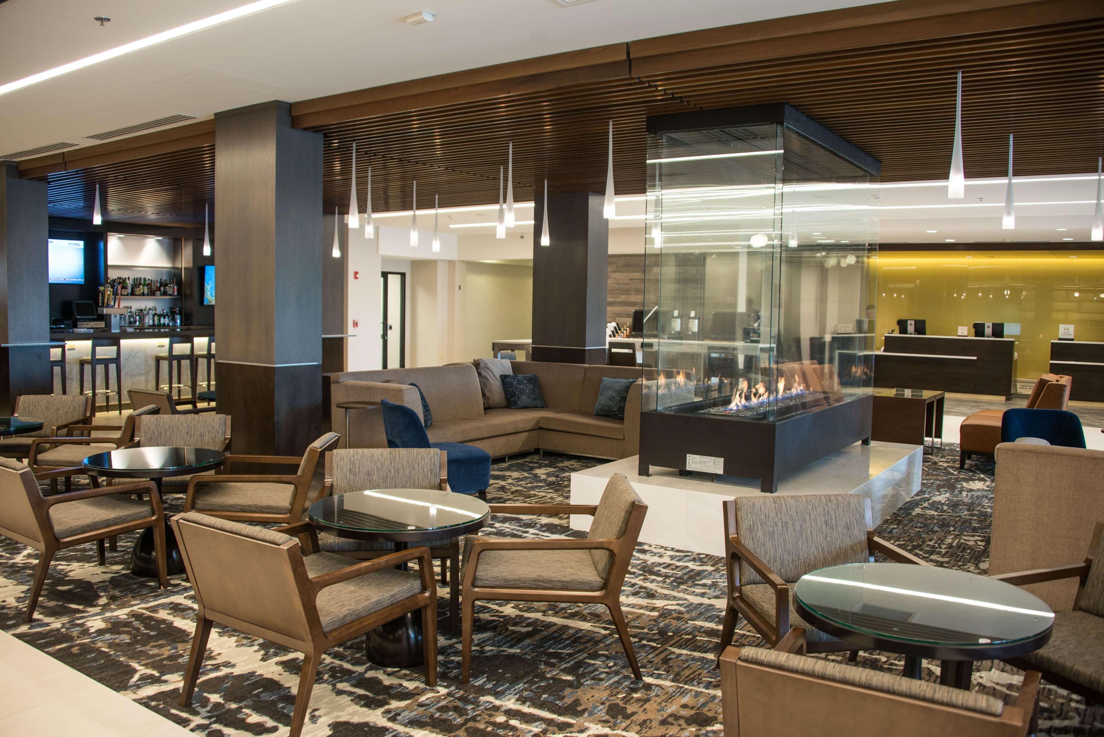 Hotel Doubletree By Hilton Syracuse 4*